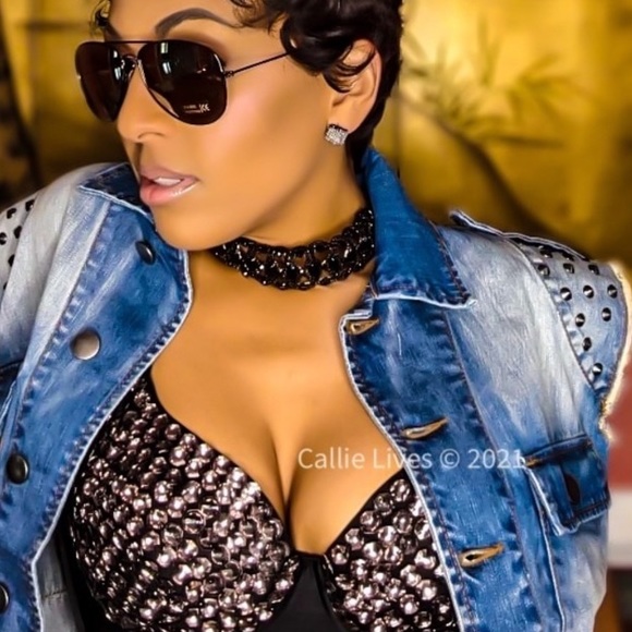 🔥HP🔥Grey & Black Bling Bra - Picture 4 of 10